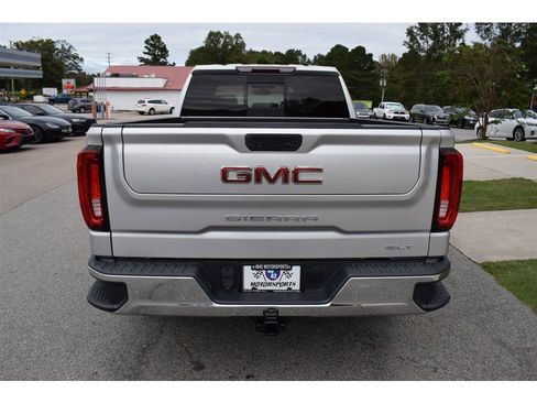Used 2019 GMC Sierra 1500 SLT w/ SLT Convenience Package image 4