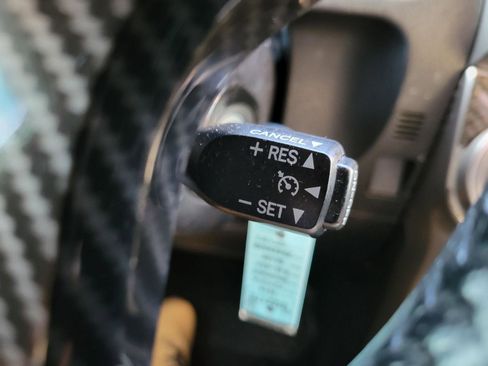 Used 2018 Toyota 4Runner SR5 Premium image 19