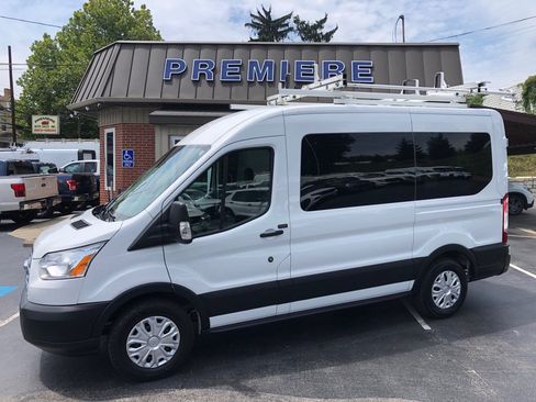 Used 2019 Ford Transit 150 XLT RWD image 2