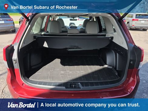 Used 2023 Subaru Forester Limited AWD/4WD image 28