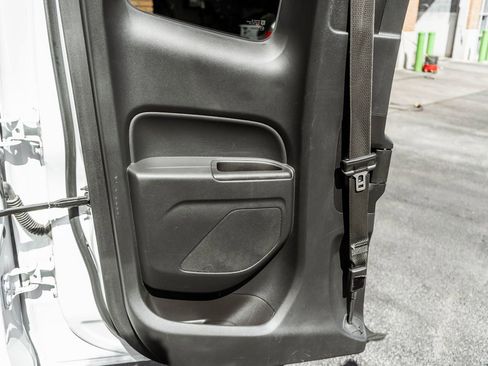 Used 2020 Chevrolet Colorado W/T w/ WT Convenience Package image 24