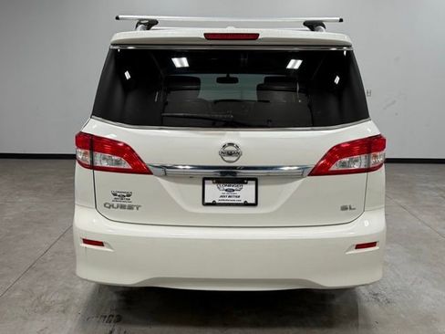 Used 2015 Nissan Quest SL image 10
