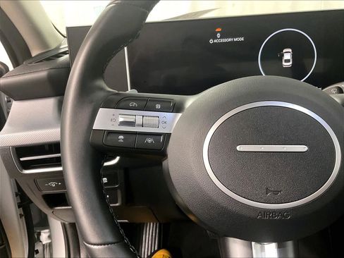 Certified 2024 Hyundai Sonata SEL w/ Convenience Package image 25