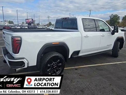 New 2026 GMC Sierra 2500 AT4 w/ AT4 Premium Plus Package image 8