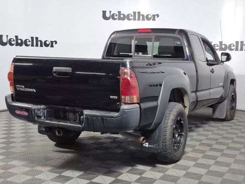 Used 2012 Toyota Tacoma 4x4 Access Cab V6 w/ Convenience Pkg image 7