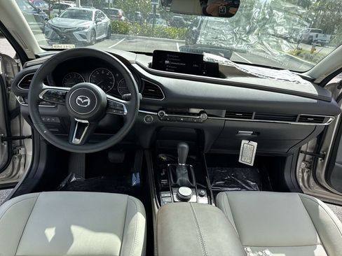 New 2024 MAZDA CX-30 2.5 Turbo w/ Premium Plus Pkg image 37