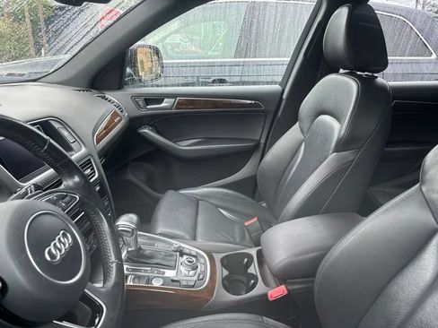 Used 2015 Audi Q5 2.0T Premium Plus w/ Technology Package AWD/4WD image 4