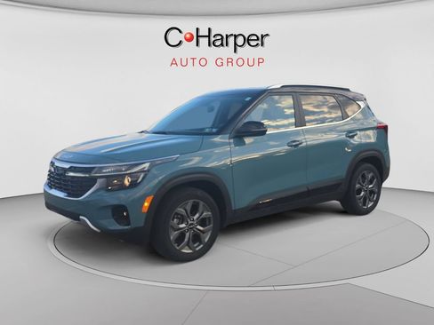 Certified 2024 Kia Seltos S AWD/4WD image 2