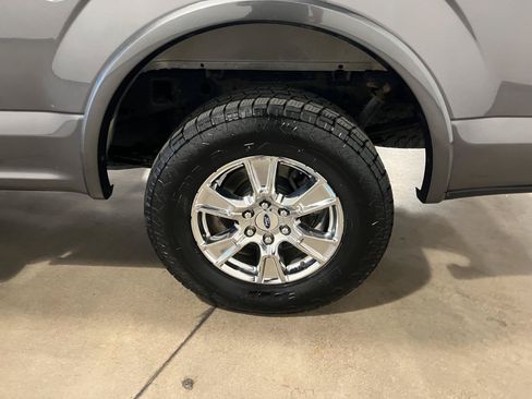 Used 2016 Ford F150 Lariat w/ Equipment Group 502A Luxury AWD/4WD image 43