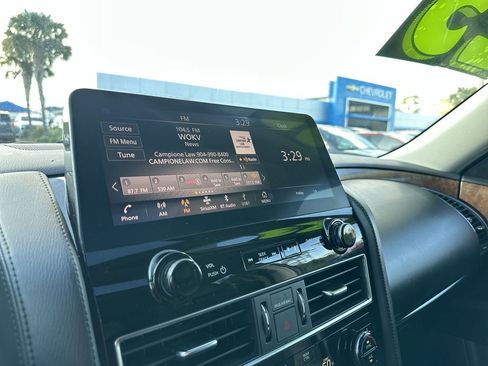 Used 2023 Nissan Armada SL w/ Captain's Chairs Package image 26