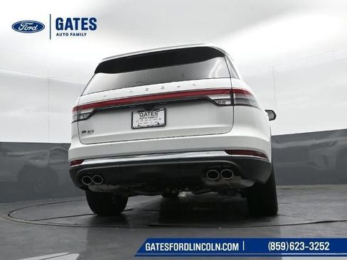 New 2026 Lincoln Aviator Reserve AWD/4WD image 32