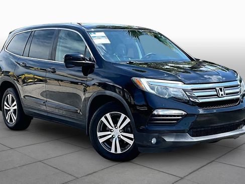 Used 2017 Honda Pilot EX-L image 3
