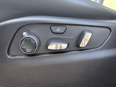 Used 2019 Cadillac XT4 Sport AWD/4WD image 11