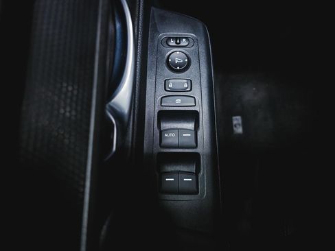 Used 2023 Honda CR-V LX image 20