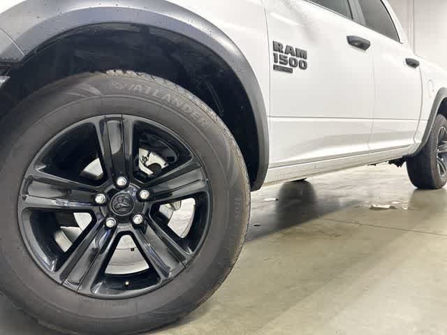 Used 2024 RAM 1500 Warlock RWD image 27