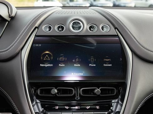 Used 2023 Aston Martin DBX 707 image 39