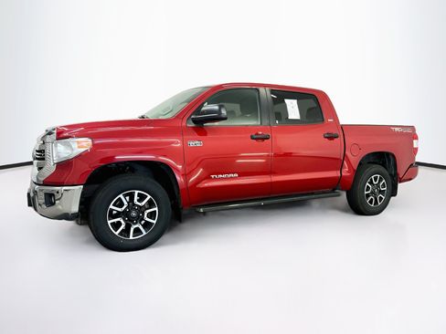 Used 2017 Toyota Tundra SR5 w/ TRD Off Road Package AWD/4WD image 3
