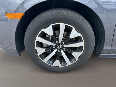 Used 2025 Honda Odyssey EX-L image 9
