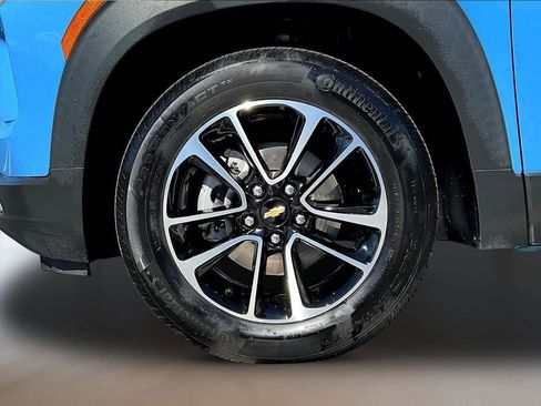 Used 2024 Chevrolet TrailBlazer LT w/ LT Cold Weather Package FWD image 30