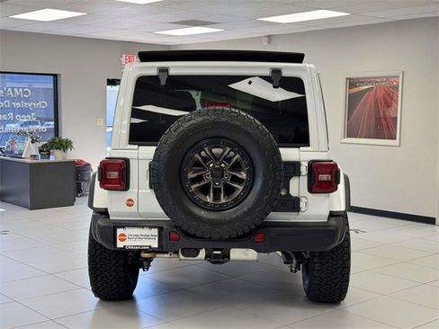 New 2025 Jeep Wrangler Rubicon 392 image 20