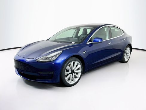 Used 2019 Tesla Model 3 Standard Range Plus RWD image 3