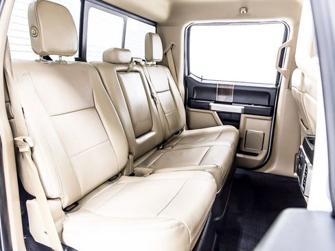 Used 2016 Ford F150 Lariat w/ Equipment Group 501A Mid image 37