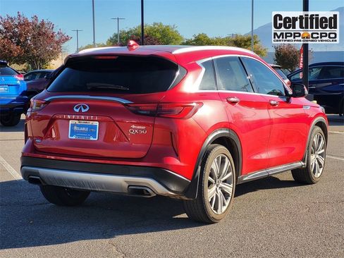 Used 2022 INFINITI QX50 Sensory image 3