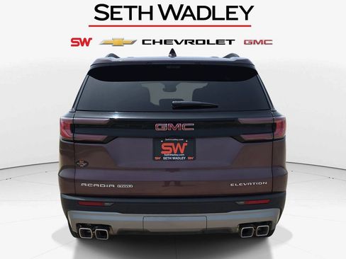 Used 2026 GMC Acadia Elevation w/ Elevation Premium Package AWD/4WD image 6