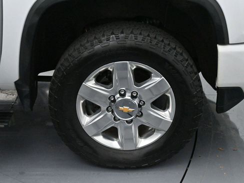 Used 2022 Chevrolet Silverado 2500 LTZ w/ Z71 Chrome Sport Edition image 35