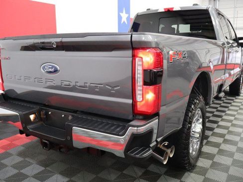 Used 2024 Ford F350 Lariat w/ Lariat Ultimate Package AWD/4WD image 21