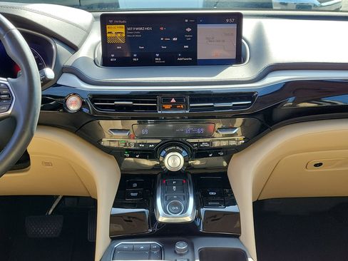 Used 2024 Acura MDX FWD w/ Technology Package image 19