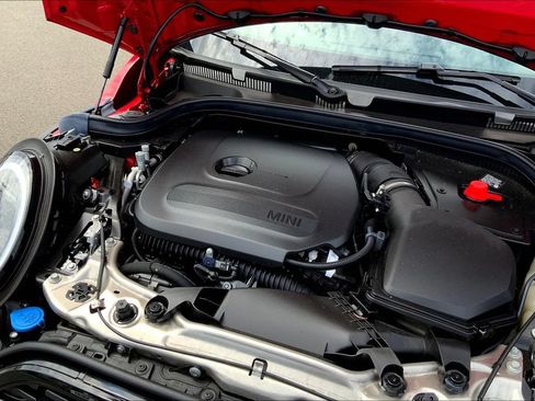 Used 2025 MINI Cooper S FWD image 32