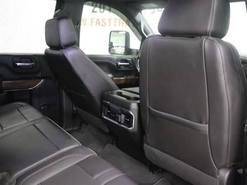 Used 2022 Chevrolet Silverado 2500 High Country w/ LPO, Dark Essentials Package image 22