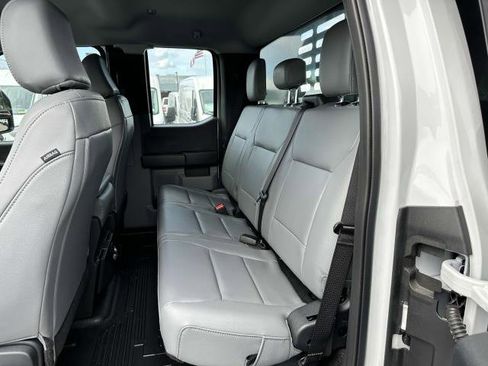 New 2025 Ford F550 4x4 SuperCab Super Duty image 13
