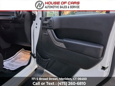 Used 2014 Jeep Wrangler Unlimited Sport w/ Quick Order Package 24S AWD/4WD image 43