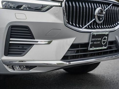 Certified 2023 Volvo XC60 B5 Ultimate w/ Climate Package image 13