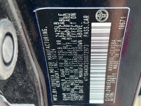 Used 2025 Toyota Camry SE FWD image 28