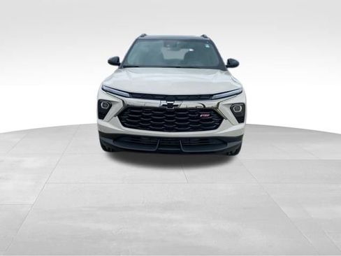 New 2026 Chevrolet TrailBlazer RS w/ Driver Confidence Package image 2