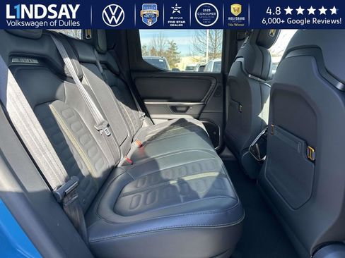 Used 2025 Rivian R1T Adventure image 10