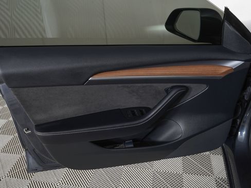 Used 2023 Tesla Model 3 Performance AWD/4WD image 12
