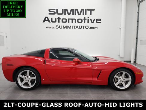 Used 2007 Chevrolet Corvette Coupe w/ Preferred Equipment Group image 1