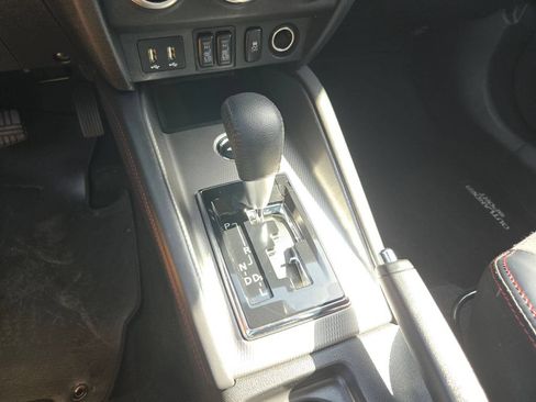 Used 2025 Mitsubishi Outlander Sport SE AWD/4WD image 30