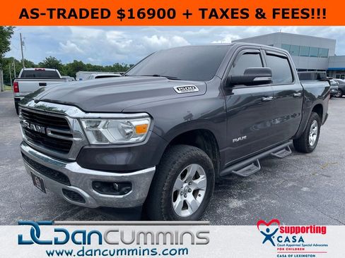 Used 2019 RAM 1500 Big Horn AWD/4WD image 1