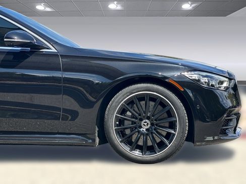 Certified 2022 Mercedes-Benz S 500 4MATIC image 35