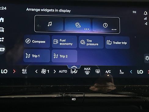 New 2026 Lincoln Navigator Reserve AWD/4WD image 99