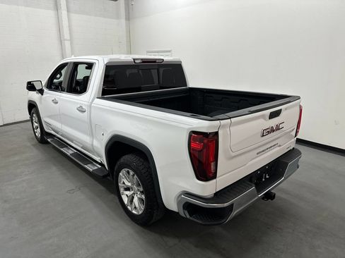 Used 2021 GMC Sierra 1500 SLT w/ SLT Premium Package RWD image 15