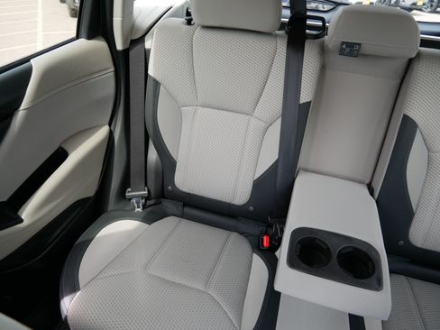 Used 2019 Subaru Forester Premium AWD/4WD image 12