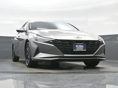 Certified 2023 Hyundai Elantra SEL FWD image 31