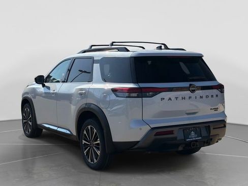 New 2026 Nissan Pathfinder Platinum AWD/4WD image 7