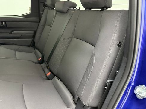 Used 2025 Toyota Tacoma SR5 w/ SR5 Upgrade Package image 34